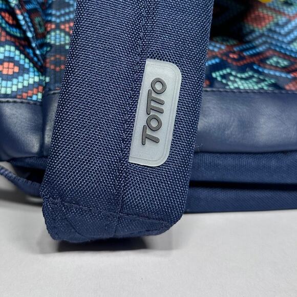 Totto Morral Namer Backpack - Picture 3 of 10